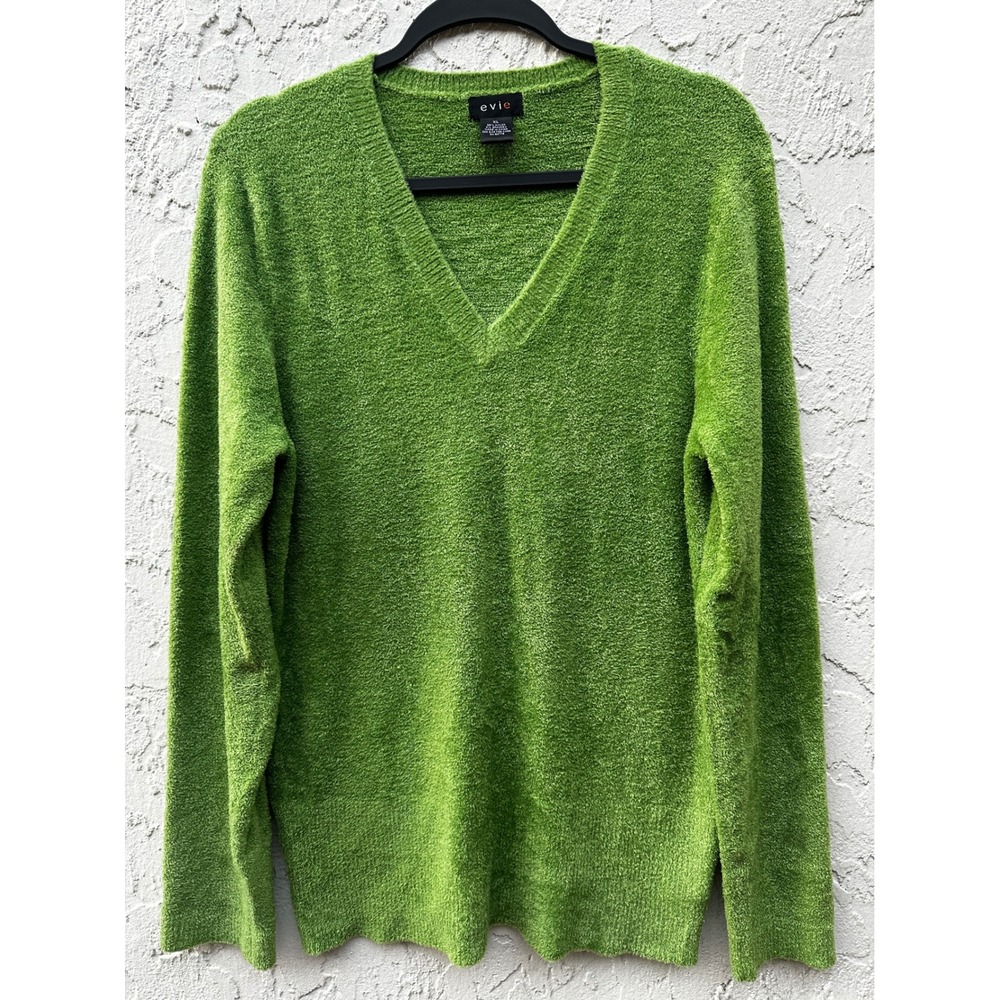 Evie V-Neck Sweater XL Fuzzy Eyelash Knit Long Sleeve Pullover